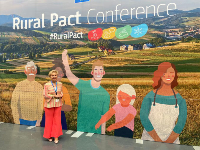 Carmen Quintanilla participa en el Pacto Rural Europeo celebrado en Bruselas